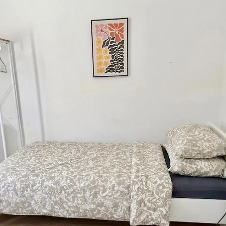 דירה Cosy With Free Parking Near U1 Metro גרסדורף ביי וין